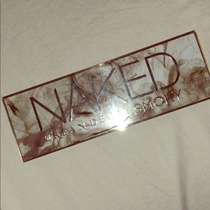 Urban Decay Eyeshadow Palette
